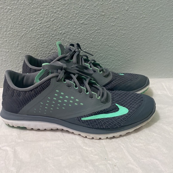 Women’s Nike fit sole shoes size 9. Grey and mint green - Picture 5 of 14